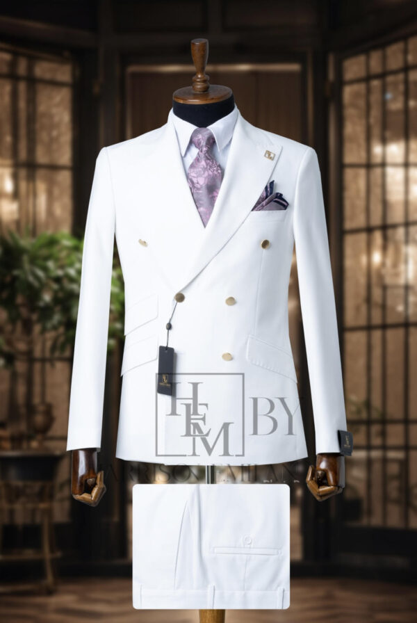 Exotic White Double Breasted Suit